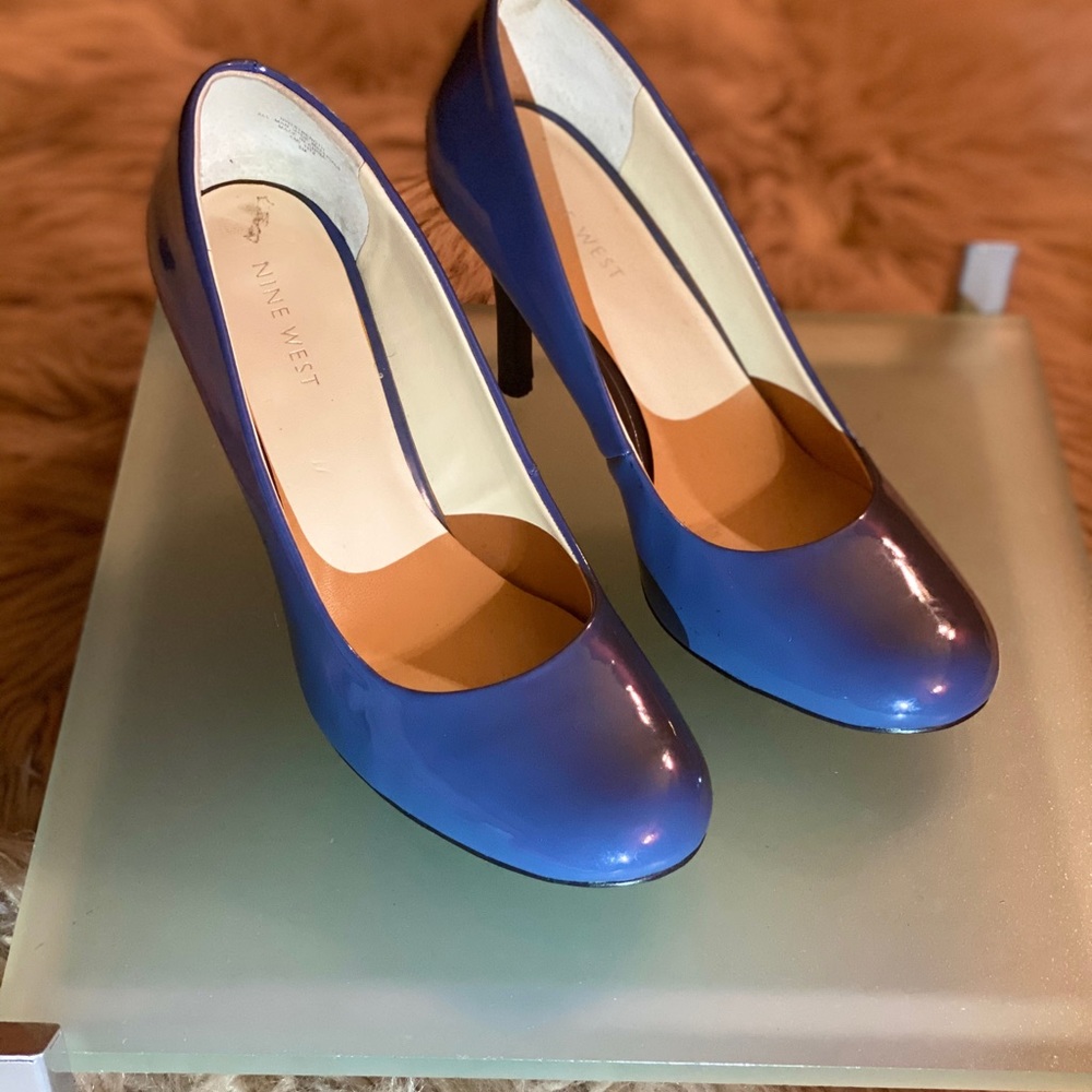 Nine West Blue Patent Leather Pump - Picture 2 of 9